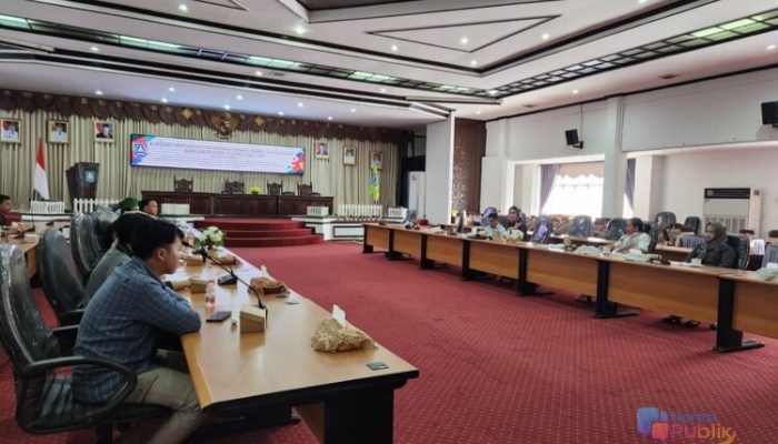 Komisi III DPRD HSS Terima Aduan HMI Soal Dugaan Pencemaran Lingkungan