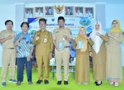 Wabup HSS Yakini Buku Budidaya Lumbuk Pangrawit Beri Manfaat Nyata Bagi Petani