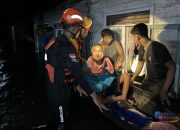 Banjir Rendam Sejumlah Desa di Martapura, Tim SAR Evakuasi Warga