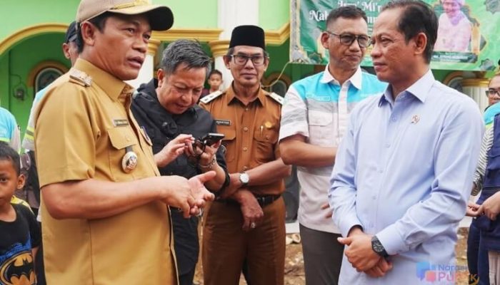 Menteri Lingkungan Hidup Kunjungi Lokasi Terdampak Banjir Bandang di Balangan