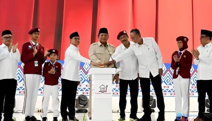 Resmikan 166 Sekolah Rakyat, Prabowo Tegaskan Pemerataan Pendidikan