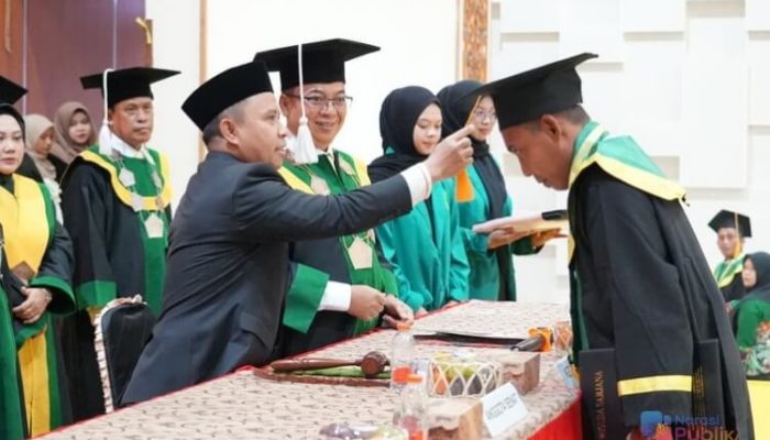Bupati Tapin Hadiri Wisuda Perdana STIT Assunniyyah Tambarangan