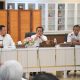 Bupati Kapuas MH Wiyatno didampingi Sekda Kapuas Usis I Sangkai memimpin rakor bersama perusahaan sektor kehutanan. (Dok. Istimewa)