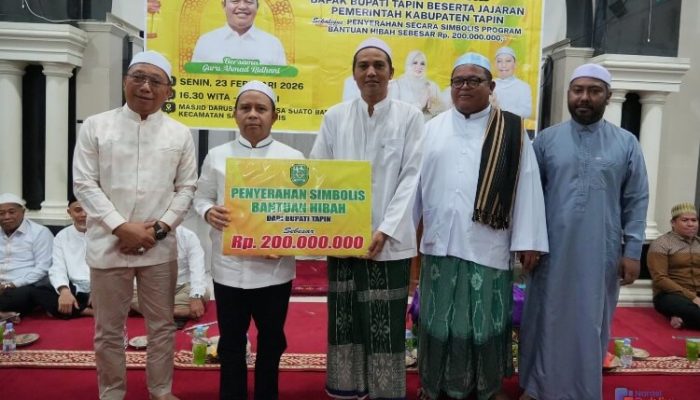 Safari Ramadan, Pemkab Tapin Salurkan Hibah Rp200 Juta untuk Masjid di Desa Suato Baru