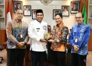 Kepala BPS HSS Berganti, Bupati Syafrudin Noor Harap Sinergi Data Pembangunan Makin Kuat