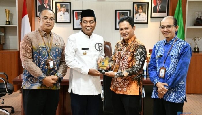 Kepala BPS HSS Berganti, Bupati Syafrudin Noor Harap Sinergi Data Pembangunan Makin Kuat