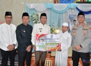Safari Ramadan di Masjid As-Salam Sungai Raya, Bupati HSS Salurkan Bantuan LKSA