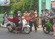 Semarak Ramadan, Kemenag HSU Bagikan Ribuan Paket Bantuan untuk Warga dan Pelajar
