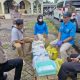 Anggota Sat Lantas Polres HSU bersama BNNK HSU melakukan pemeriksaan tes urine terhadap sejumlah sopir angkutan umum jelang mudik lebaran. (Dok. Istimewa)