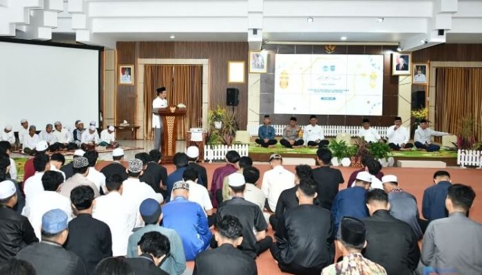 Bukber Mahasiswa, Bupati HSS Tekankan Peran Generasi Muda dalam Pembangunan Daerah