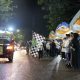 Bupati Tapin H. Yamani melepas peserta Gema Takbir Keliling dalam rangka menyambut Idulfitri 1447 Hijriah. (Dok. Prokopim Tapin)