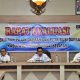 Wakil Bupati HSS H Suriani mempin rapat evaluasi penerimaan pajak dan retribusi daerah. (Dok. Istimewa)