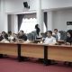 Komisi III DPRD HSS menggelar rapat kerja pembahasan Ranperda BMD bersama eksekutif. (Dok. Istimewa)