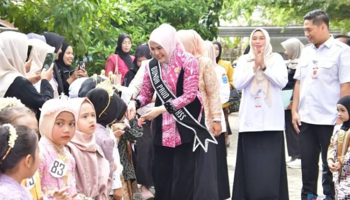 Semarak Hari Kartini, Bunda PAUD HSS Buka Lomba Fashion Show Anak di Museum Rakyat