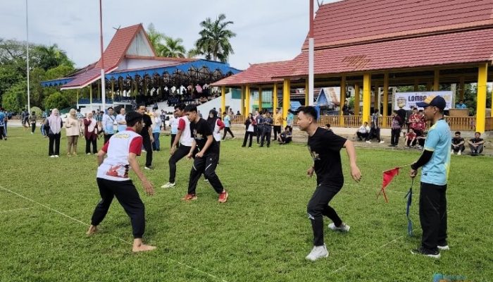 Permainan Hadang hingga Balogo Warnai Perayaan Hari Jadi ke-74 Kabupaten HSU