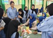 HUT ke-40 PATELKI, Ratusan Pelajar MTsN 2 HSU Periksa Golongan dan Gula Darah Gratis