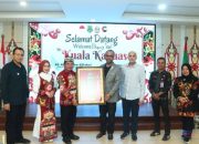Kemenkes dan Noor Dubai Foundation Gelar Operasi Katarak Gratis di Kapuas