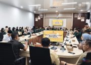 Perkuat Wawasan Legislatif, Puluhan Mahasiswa STIPER Amuntai Kunjungi DPRD HSU