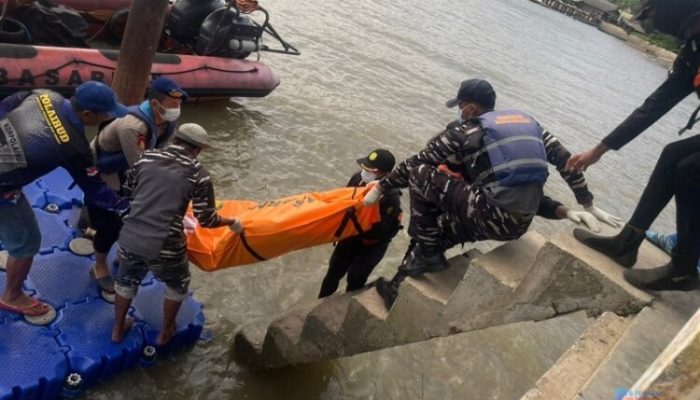 Korban Kapal Tersambar Petir di Perairan Senakin Kotabaru Ditemukan Meninggal Dunia