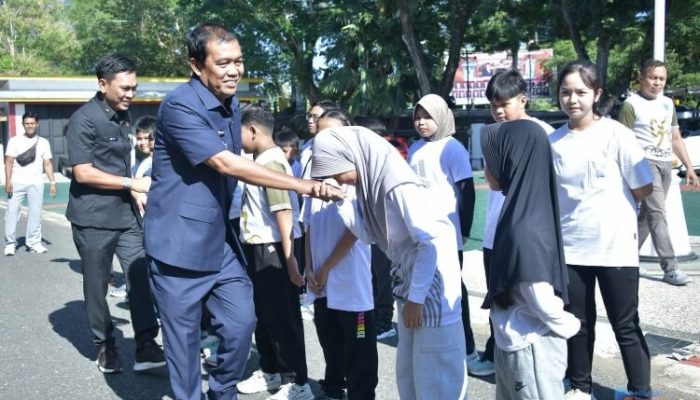 Ikuti Kejuaraan Karate Shukaido Borneo II Se-Kalimantan, Bupati HSS Lepas Kontingen FORKI