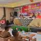 Wakil Bupati Kapuas, Dodo saat menghadiri FGD penyusunan rencana kontingensi penanganan Karhutla yang digelar BPBD Kapuas. (Dok: Narasi Publik)