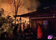 Dua Rumah dan 4 Motor di Banua Padang Tapin Hangus Dilalap Jago Merah