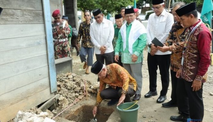 Renovasi Gedung Muhammadiyah Alabio, Bupati HSU Hadiri Peletakan Batu Pertama