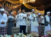 Bupati HSS Hadiri Haul Akbar Ba 3 Ba Ading di Desa Baluti