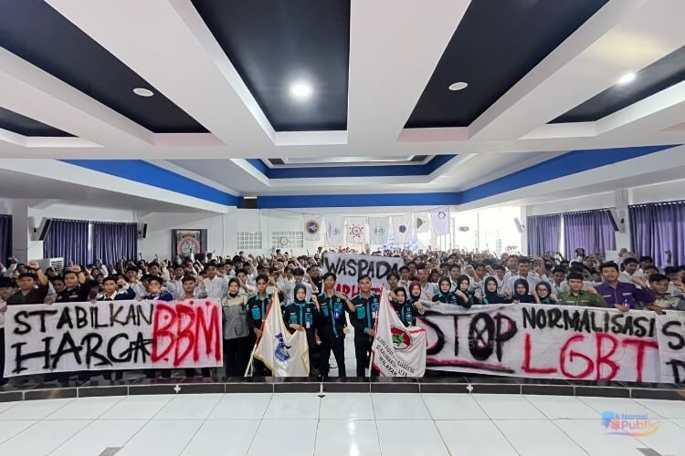 BEM STIA Amuntai suarakan isu sosial pada saat kegiatan PKKMB Tahun 2026. (Dok: Istimewa)