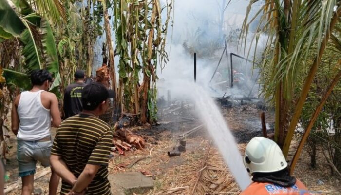 Kebakaran Kembali Terjadi, Satu Rumah Warga di Desa Kepayang Tapin Jadi Arang