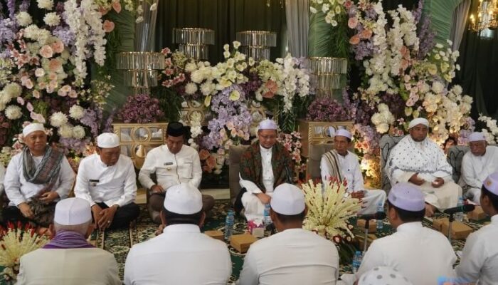 Ribuan Jemaah Hadiri Haul Datu Ahmad Balimau, Bupati HSS Ajak Teladani Ulama