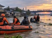 Asik Mandi Bersama Teman, Bocah di Banjarmasin Hilang Terseret Arus Sungai Martapura