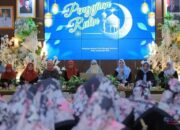 Gelar Pengajian Rutin, Hj Mustaidah Ajak Kader PKK HSS Teladani Akhlak Rasulullah