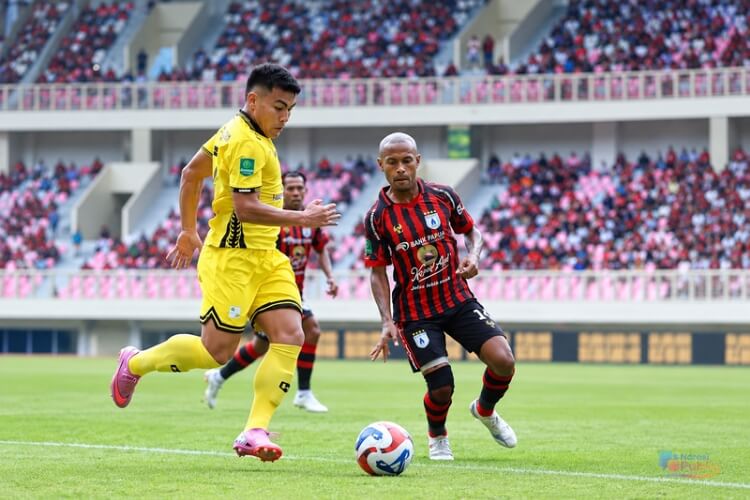 Pertemuan PS Barito Putera dengan Persipura Jayapura di Liga 2 Championship 2025/26. (Dok: Istimewa)