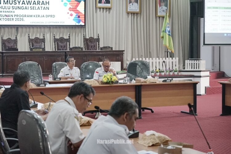 Wakil Ketua II DPRD HSS, Muhammad Kusasi memimpin Rapat Banmus DPRD HSS. (Dok: Istimewa)