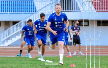 Pemain PSIM Yogyakarta melakukan sesi latihan jelang menghadapi Bhayangkara Presisi Lampung FC. (Dok: Istimewa)