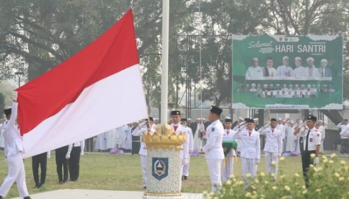 Ratusan Santri se-HSS Ikuti Upacara Peringatan Hari Santri Nasional 2026