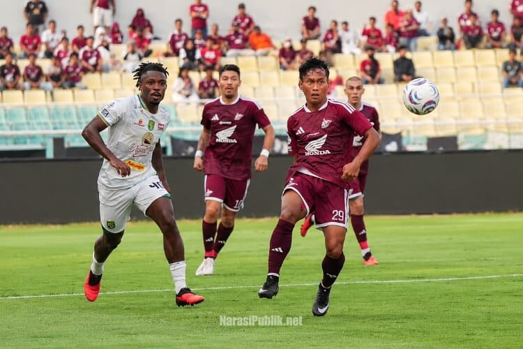 Hasil Super League, PSM Makassar Bungkam Persebaya Surabaya 1-0. (Dok: Istimewa)
