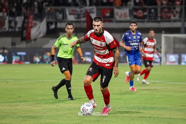 Apes di Pamekasan, Persib Bandung Takluk Usai Digempur Gol Menit Akhir Madura United. (Dok: Istimewa)