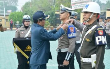 Pimpin Gelar Pasukan Operasi Patuh Intan 2026, Bupati HSS Tekankan Pentingnya Keselamatan Berkendara dan Ajak Warga Tertib Berlalu Lintas. (Dok: Istimewa)