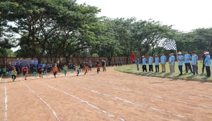 Cari Bibit Atlet Popda dan Porprov, Bupati HSS Buka Kejuaraan Atletik Pelajar 2026