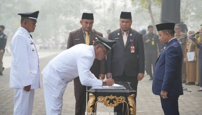 Lantik Kades Baru, Bupati Tapin Minta Utamakan Pelayanan dan Transparansi Dana Desa