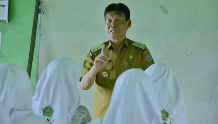 Jelang Lomba Sekolah Sehat, Wabup Suriani Tekankan Budaya PHBS di MAN 3 HSS