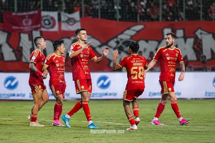 Pemain Persija merayakan kemenangan atas Arema FC di laga pekan keenam Super League 2026/2027. (Dok: Persija Jakarta)