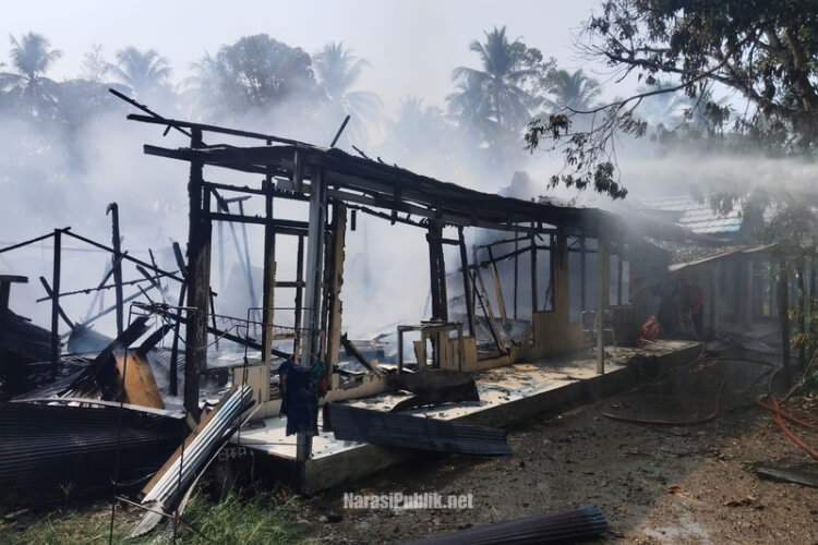 Bedakan Lima Pintu di Kandangan Utara HSS Dilahap Jago Merah. (Dok: Istimewa)