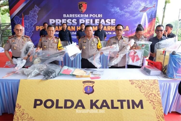 Polda Kaltim menggelar Press Release Penegakkan Hukum Karhutla. (Dok: Humas Polda Kaltim)